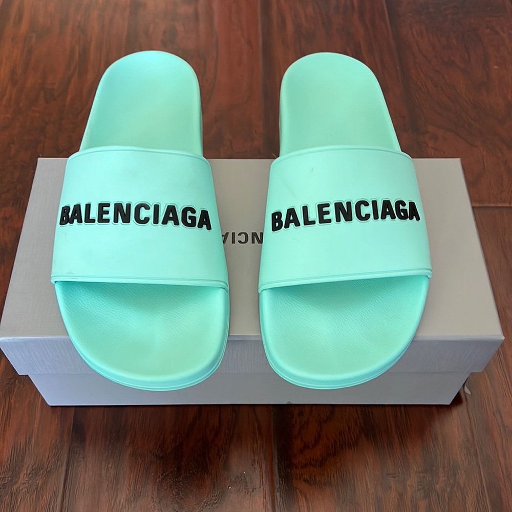 Balenciaga slides mint/black size 44